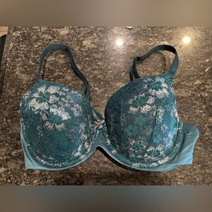 Victoria's Secret Teal and Silver Lace Bra